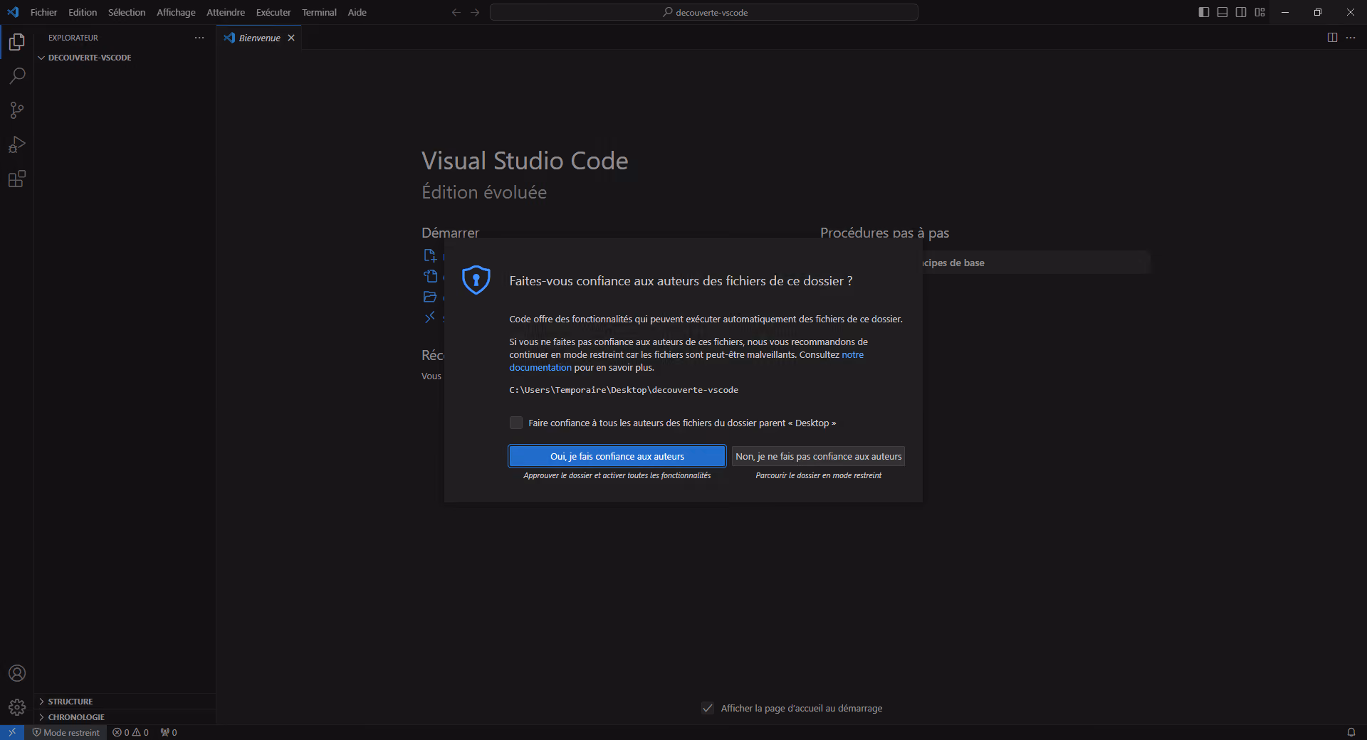 Capture d’écran de l’éditeur de texte VSCode affichant un message d’avertissement demandant si l’utilisateur fait confiance aux auteurs du projet